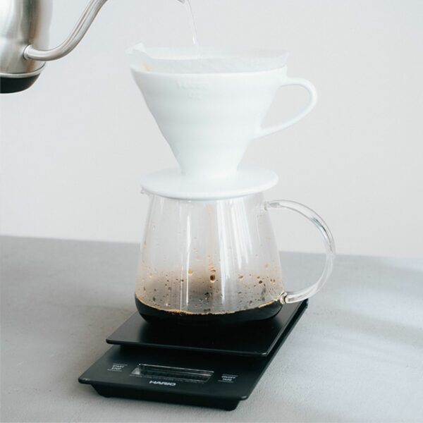 Hario Glass Server 360ml - Image 3